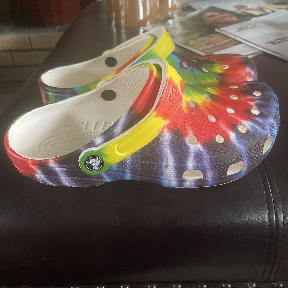 Crocs Classic Clog Tie-dye Women's 9 Men's 7 - Picture 3 of 7